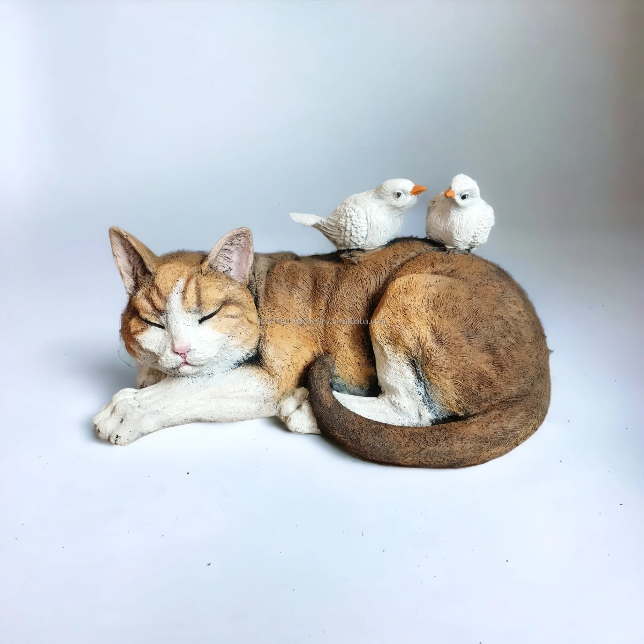 reclining Cat statue with a bird Animal Resin Sculptures Cute Figurine For Home Outdoor Garden Decoration Pet Ornaments Decor