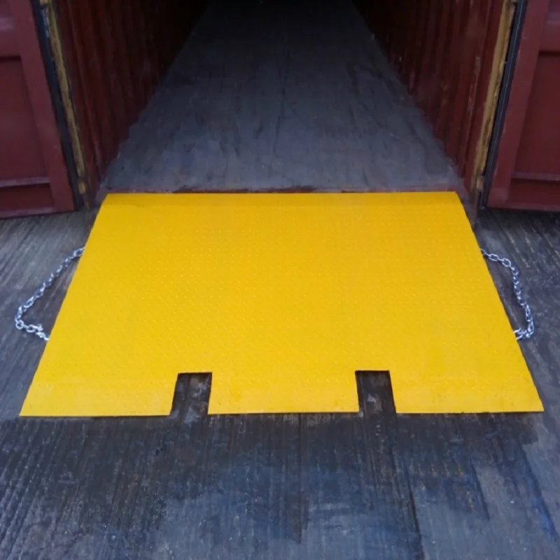 forktruck-container-ramp.jpg