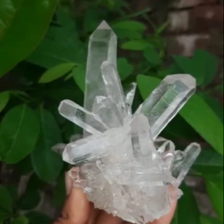 HOTE SALE VERY HIGH QUALITY CLEAR WHITE HIMALAYAN SAMADHI QUARTZ CLUSTER FOR OFFICE AND HOME DECORATION CRYSTAL QUARTZ CLUSTER