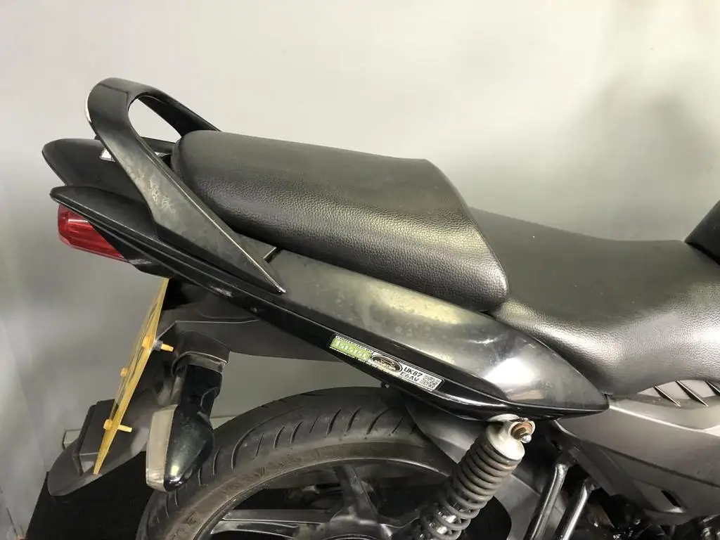 Quality Best Price Wholesales H o n d a CBF125 M-D in Black and with 34,787 miles used sport bike available now for sale