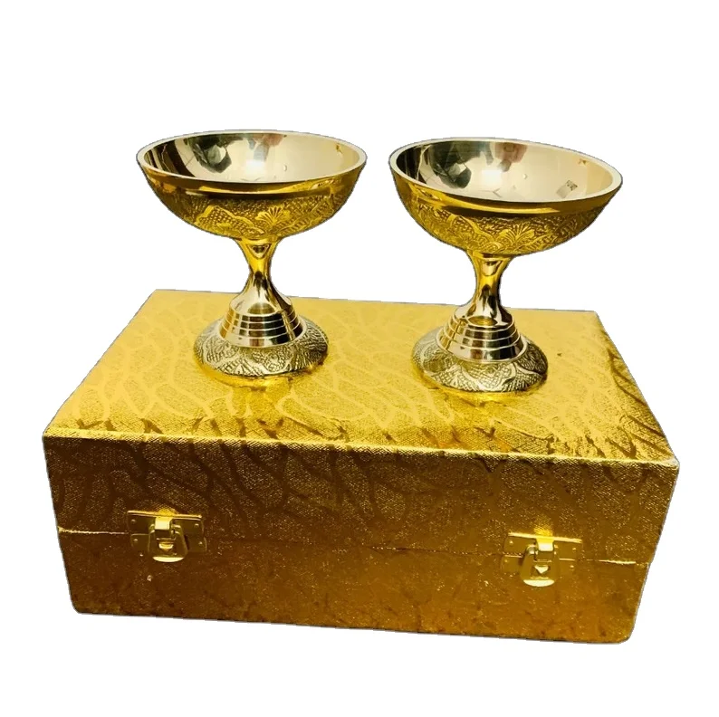 Premium Designs Wine Goblet Solid Brass Gift Looking Champagne Cups Sets Gold Finishing Metal Drinking Cocktail Glasses