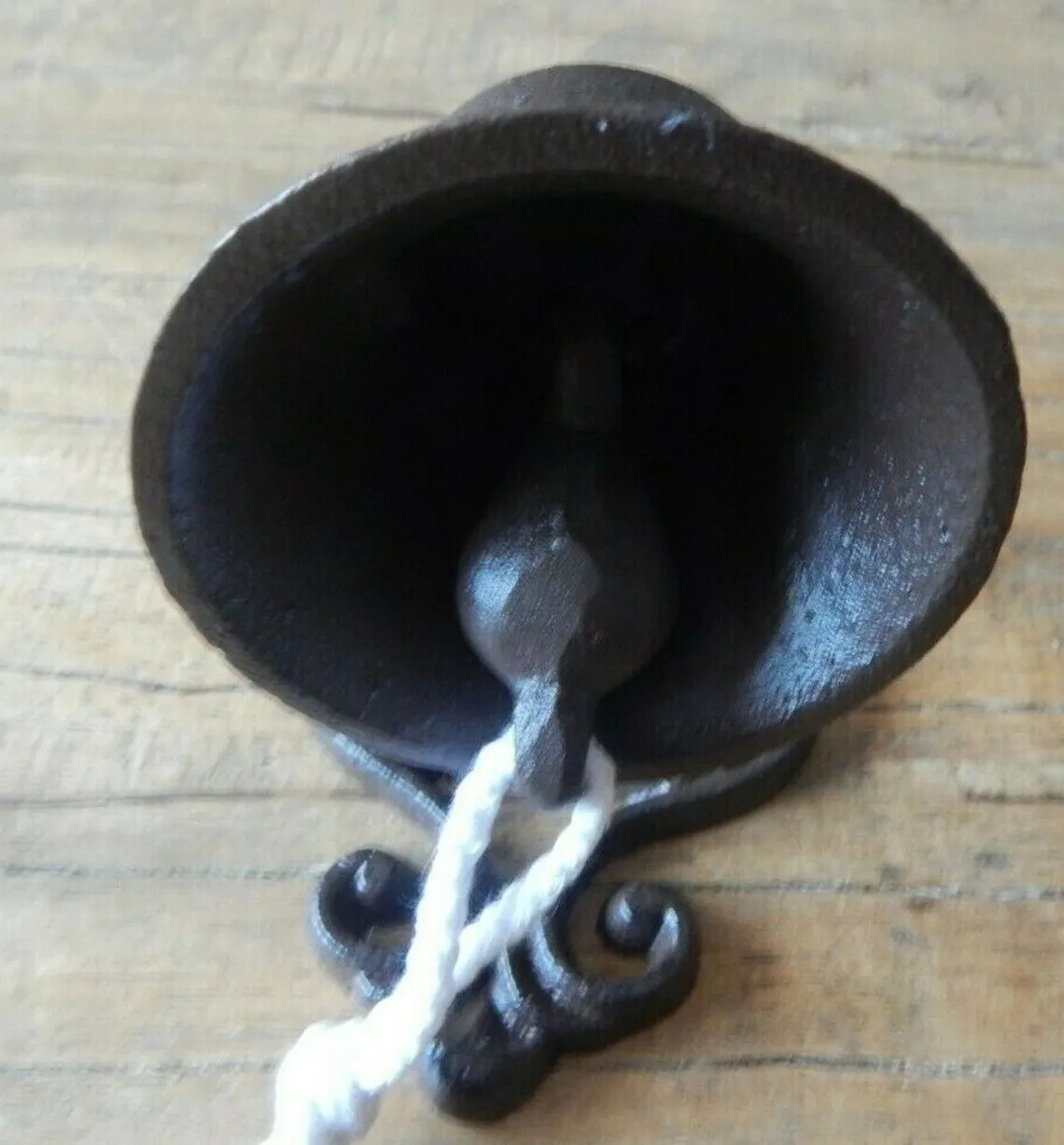 metal Cast iron Cat Hanging Door Bell For Outdoor Home Decor Farmhouse Garden Decoration Made in india Bulk quantity 2023