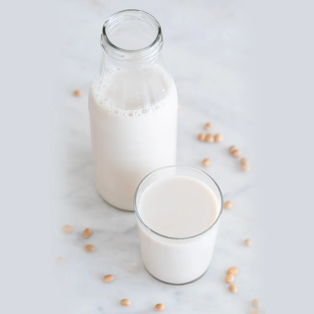 Good Quality 100% fresh long life Full Cream UHT Milk 0,5% UHT milk available with different Flavors