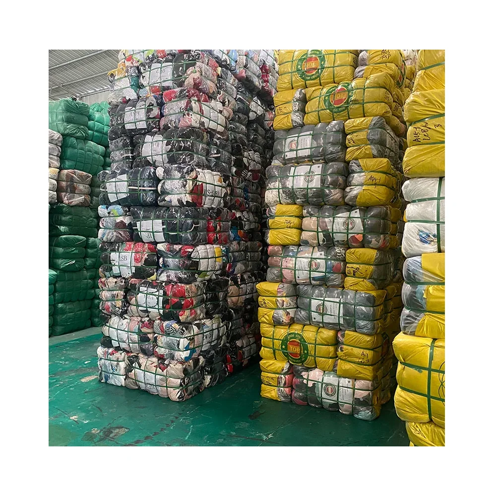 Популярная низкая цена оптовая продажа 90% новая чистая ткань высокого качества б/у одежда в тюках