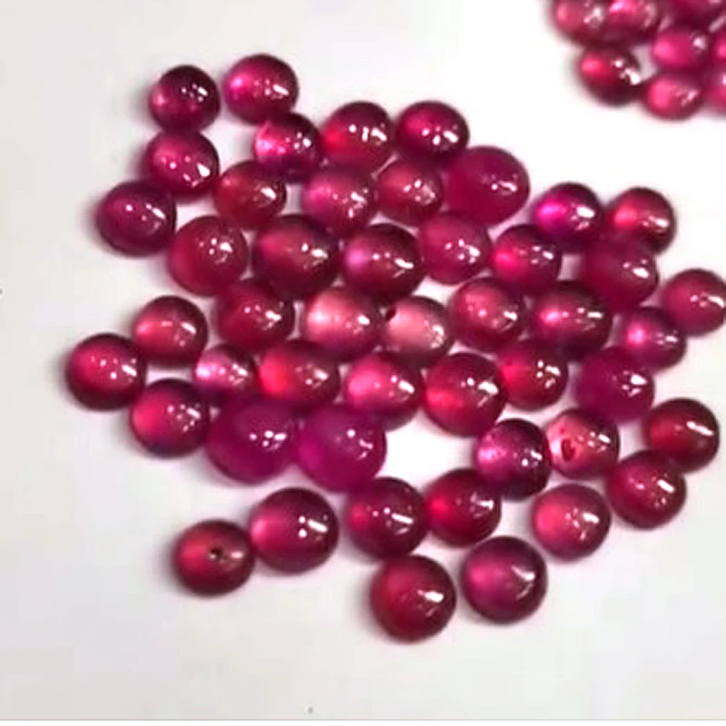 395 pcs Of Bangkok Ruby 4mm to 12mm Oval Round pear cabochon 440 cts lot Iroc Sales High Quality Glassfilled Ruby Gemstone cab