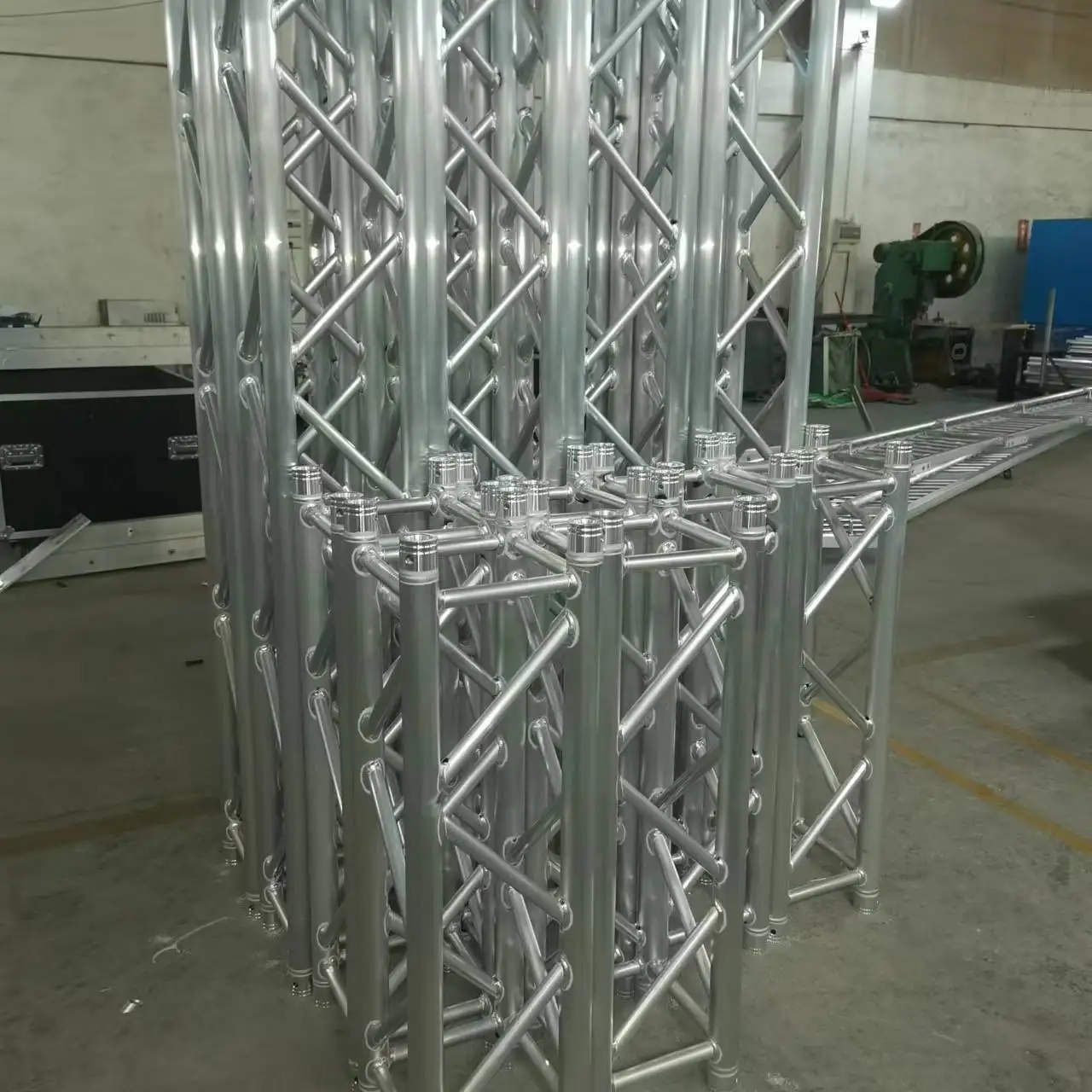 Easy Installation and Remove Aluminum Spigot Truss Portable Outdoor Event Truss Frame