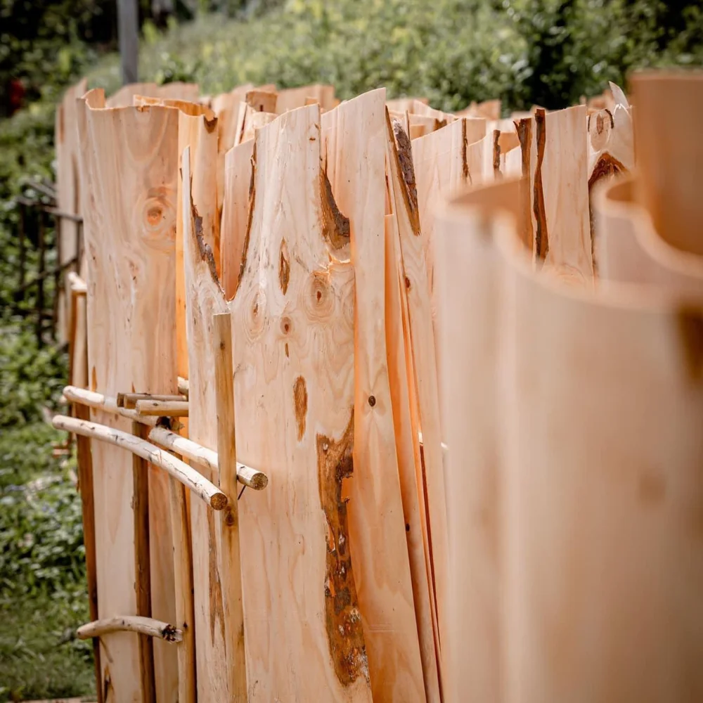 Unfinished Rectangular Wood Boards ARACIA WOOD PEELED BOARD from Viet Nam