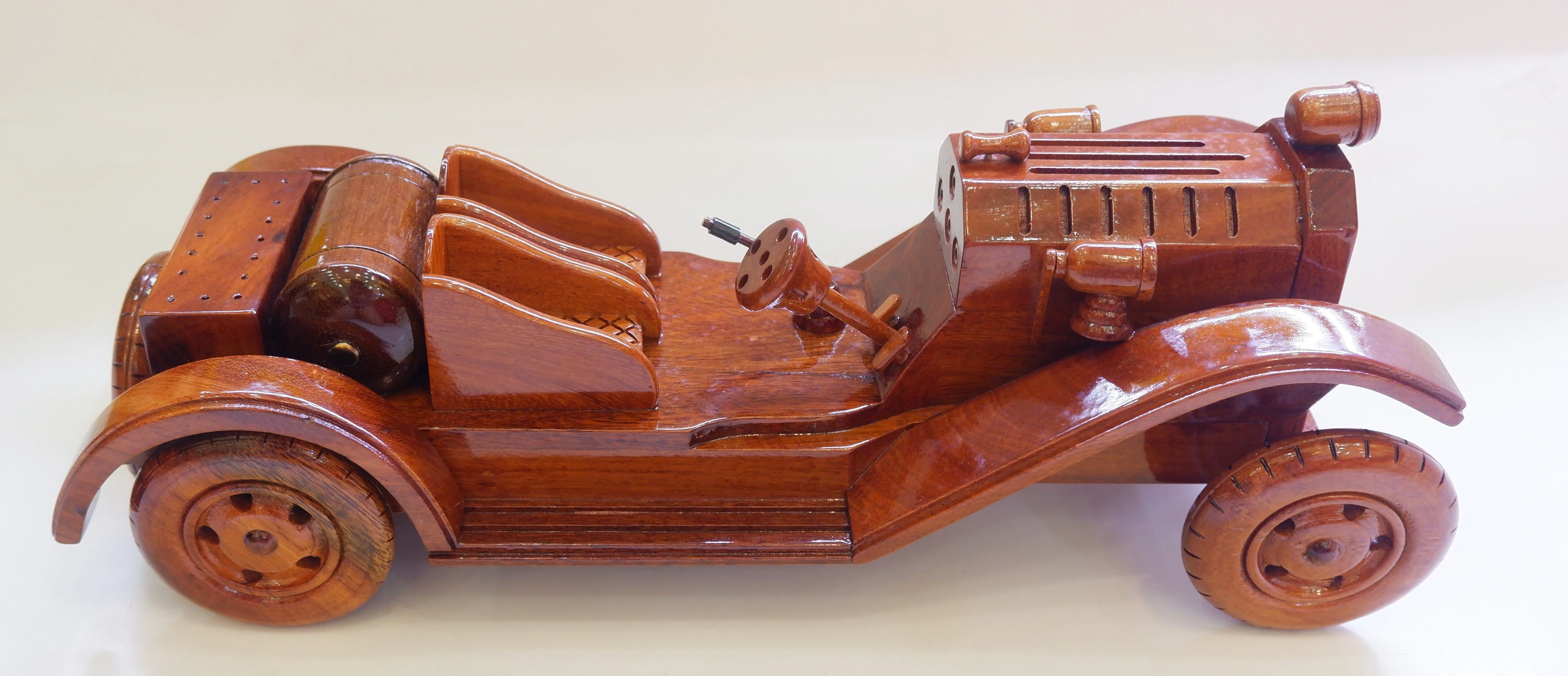 Vietnam supplier handmade  wooden toy car antique wooden vintage model for from 2 3 4 years old kids wooden toys montessori toys