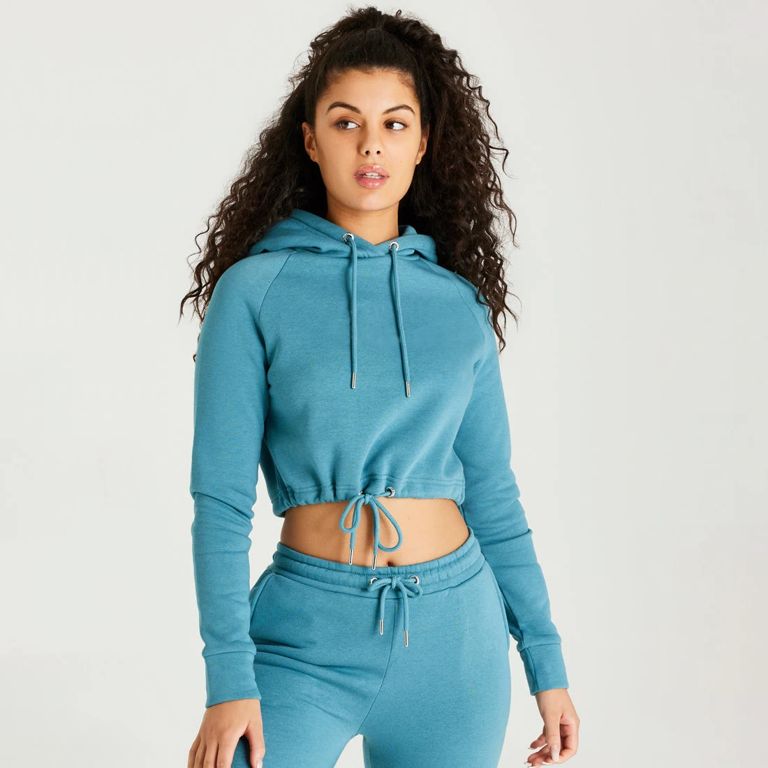 New Style Casual Wear Ladies Sweatshirts Full Oversized Sleeves Matching Drawstring Crop Hoodie For Women