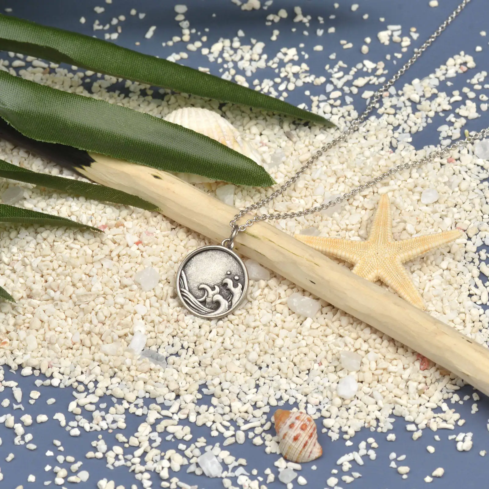 Antique Silver Sea Ocean Wave Necklace Travel Hawaiian Hawaii Surfer Circle Pendant Choker Beach Surfer Necklace For Women