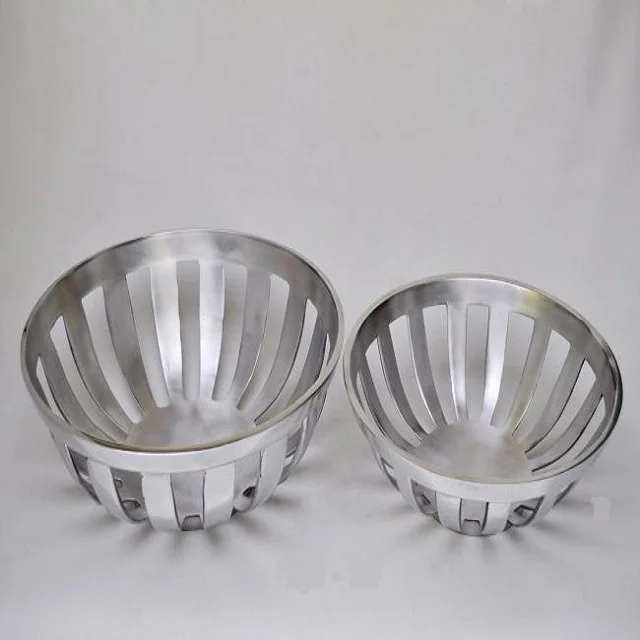 Silver Metal Silver Colored Designing Ware Fancy Latest Stylish Ware Serving Bowls