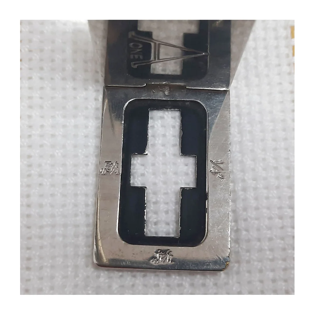 Home Decor Punch Needle Fabric With 13 Holes Per Inch Hot Sale Tufting Rugs &Carpets 100% Cotton Sustainable Reusable Soft