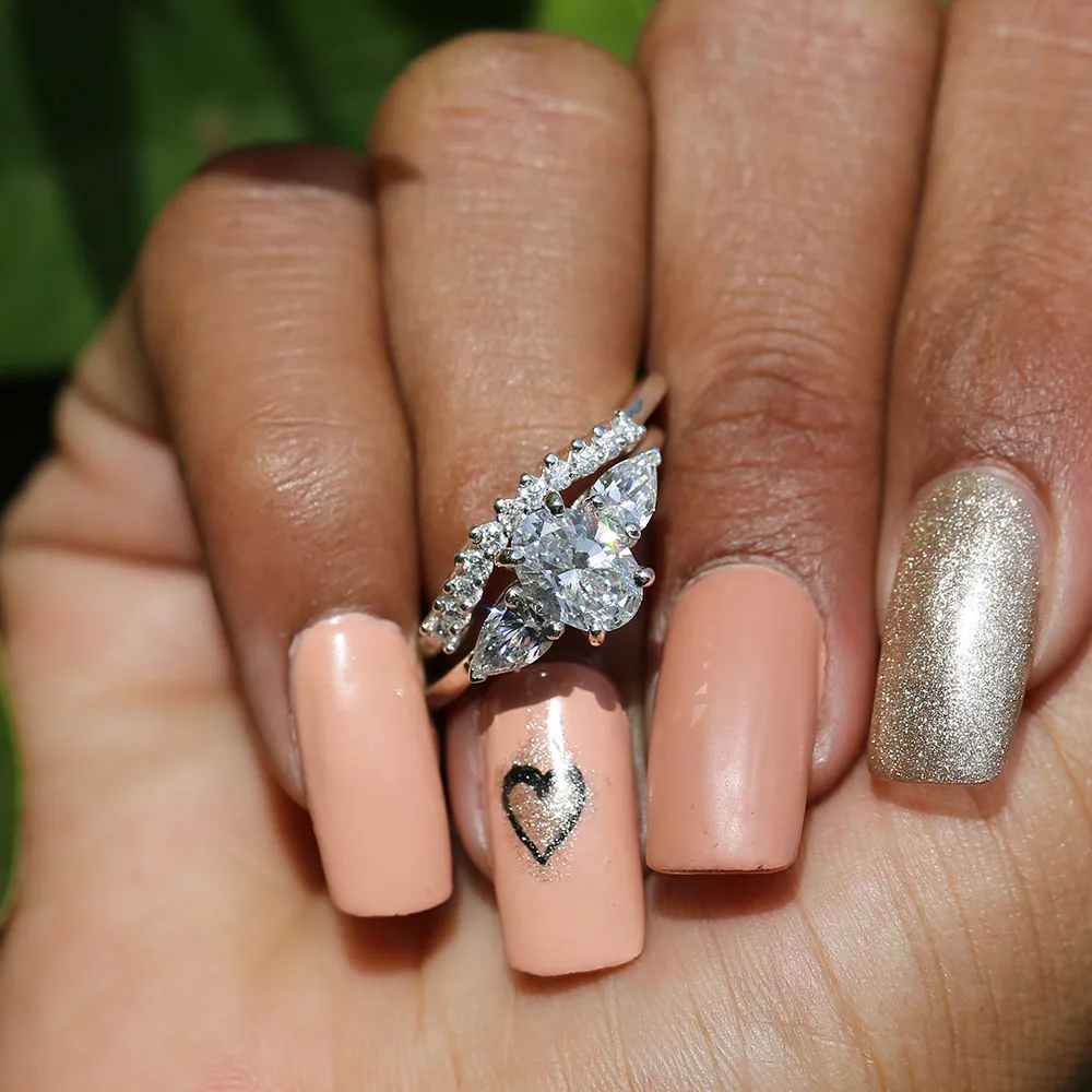 Three Stone CVD Premium Quality Oval with Side Pear Cut Jewelry with Round Cut Band Wedding Bridal Lab Grown Diamond Ring Set