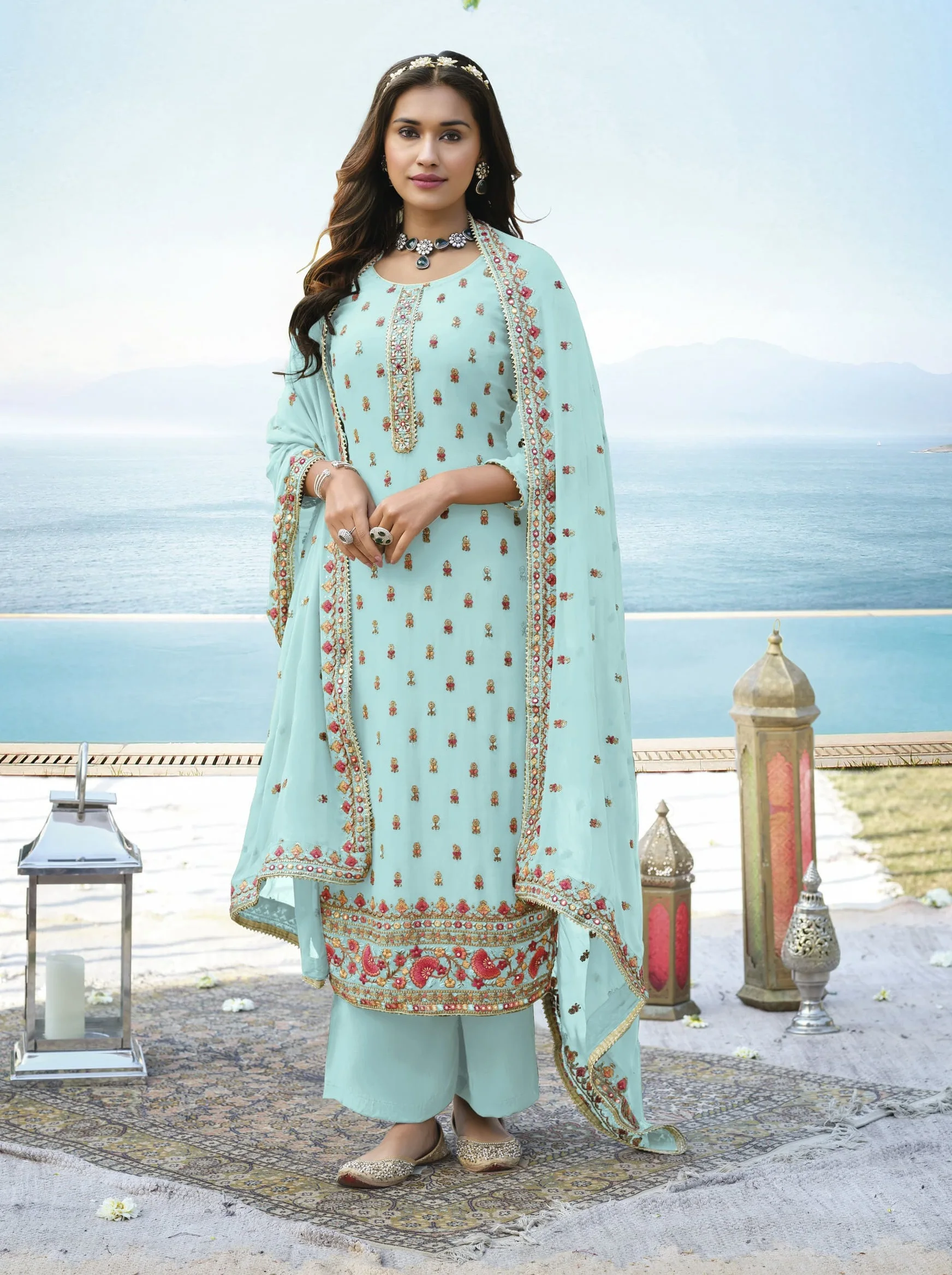 Indian and Pakistani Designer Salwar Kameez for Wedding and Party Wear Available at Wholesale Prices from India