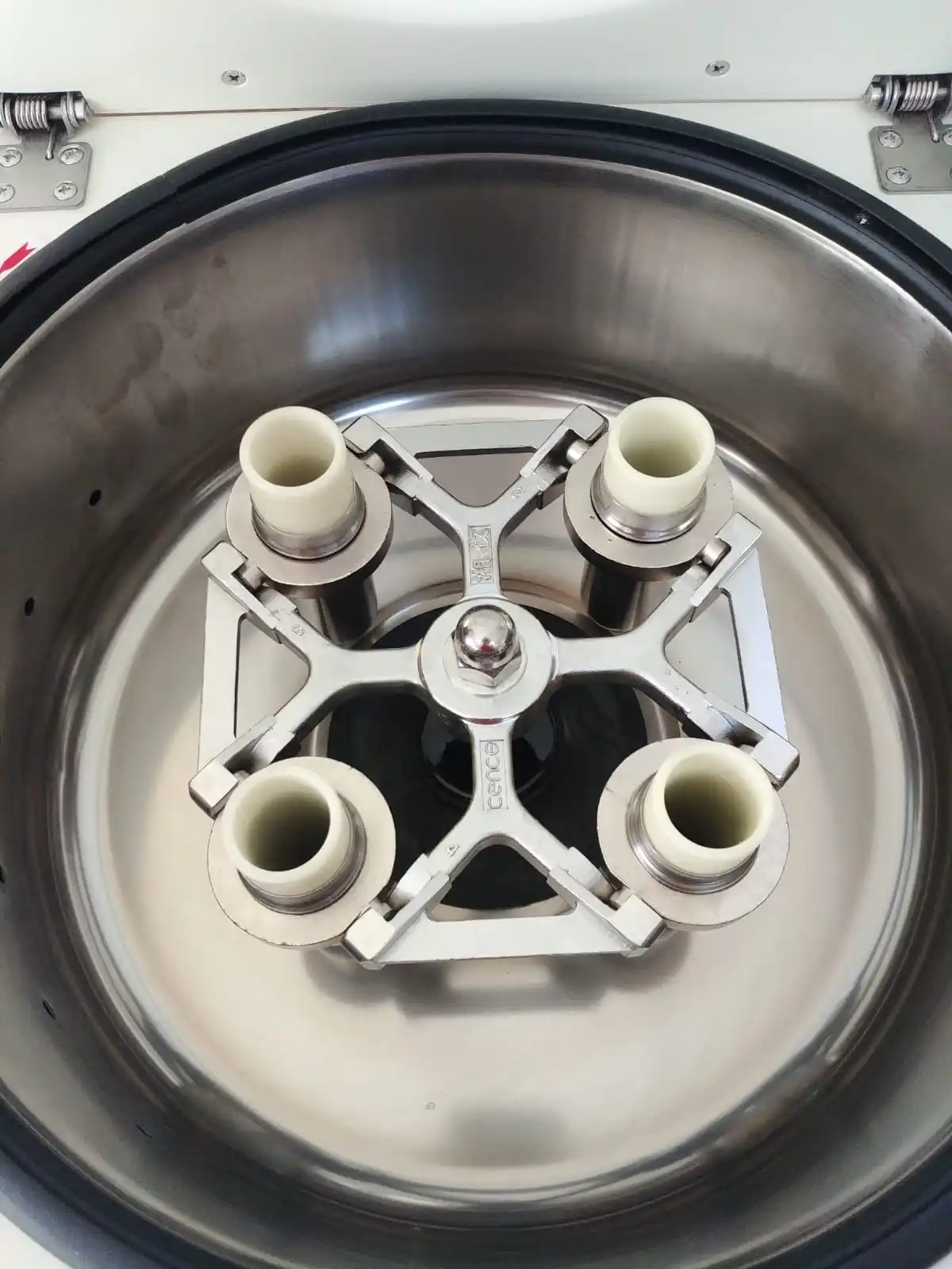 High Capacity Desktop PRP Centrifuge - L500 with 4x50ml swing rotor 5000rpm Speed Centrifuge PRP Kit Centrifuge