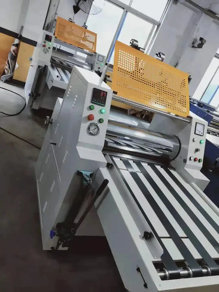 Automatic Thermal Picture Laminating Machine - Create High Quality Laminates with Ease