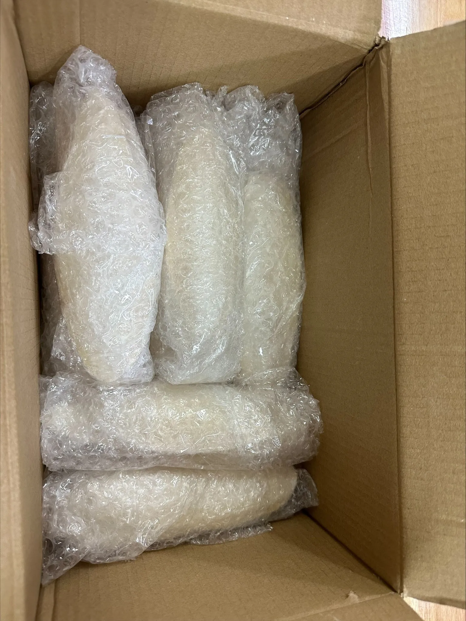 HOT I Suitable for birds I High Quality Dry Cuttlefish Bone 100% Natural Cuttlefish Bone from Vietnam/Ms.Thi +84 988 872 713