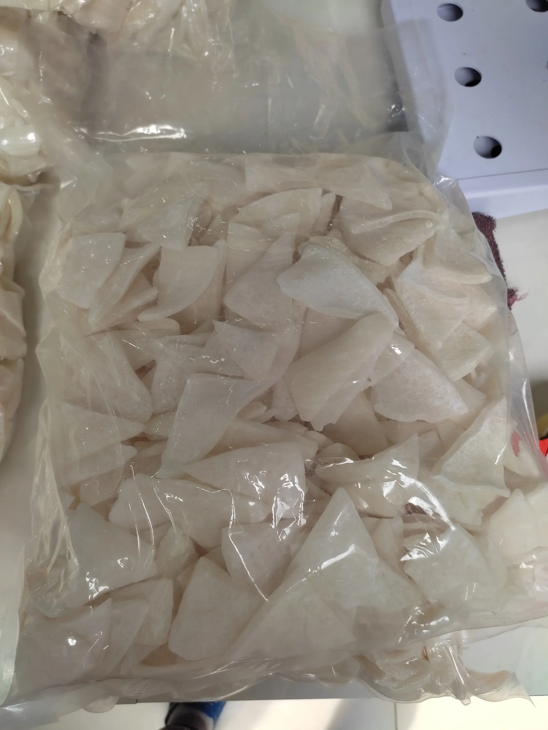 Soft Dried Coconut high quality wholesales Fresh Coconut White Sweet Customization Packing Hot Selling High Quality