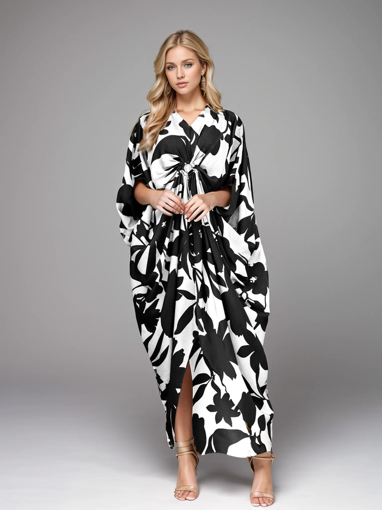 Elegant Black & White Floral Printed Ring Style Kaftan - Perfect For Summer Breeze Collection