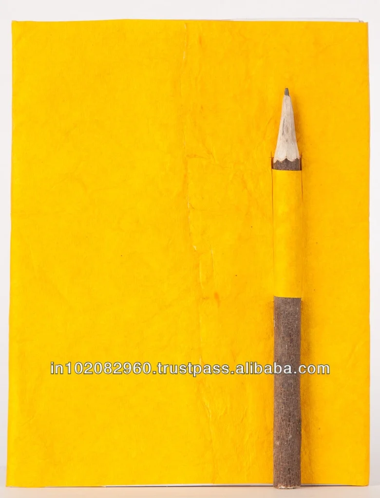 Eco-friendly hand made blank cotton paper note book journal dairy with wooden pencil for sketching and travelling for gifting