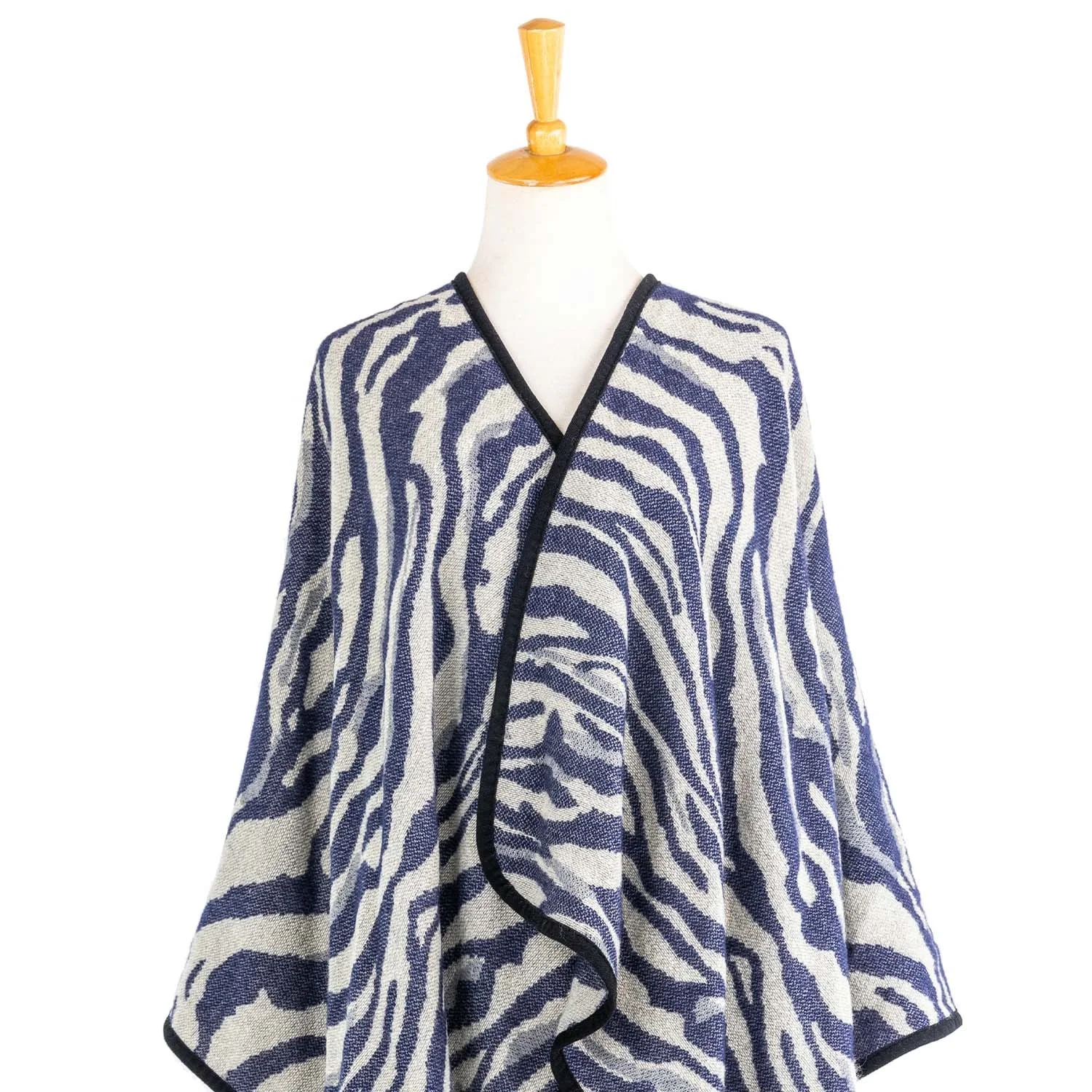 Spring Autumn Woman Warmth Apparel Oversize Jacquard Zebra Lined hemming Pullover Art Casual Sweaters Cape Poncho Pallium