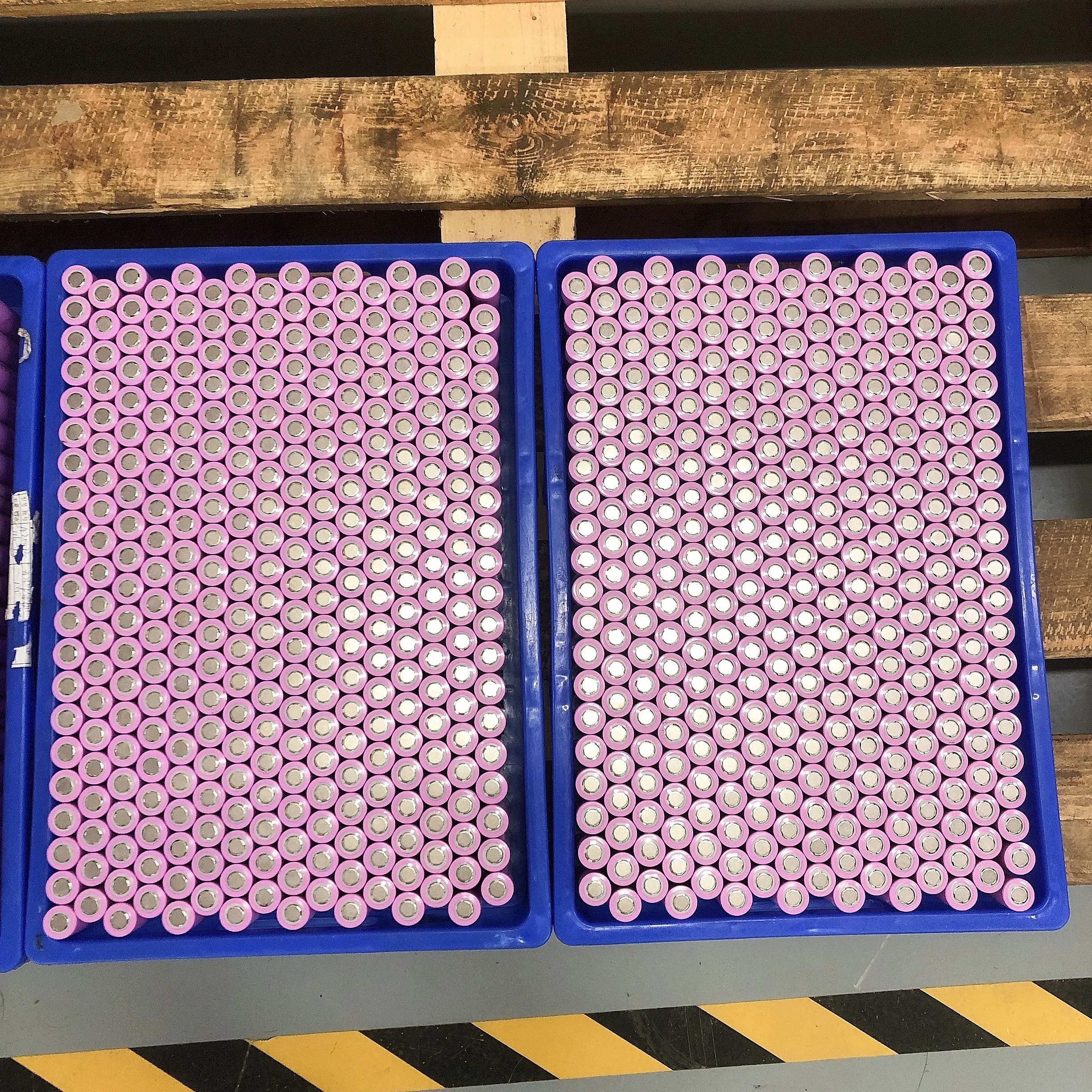 S0012 топ продаж ISO сертификат нет минимальной большой емкости ultrafire 4000mah 18650 производитель в Китае