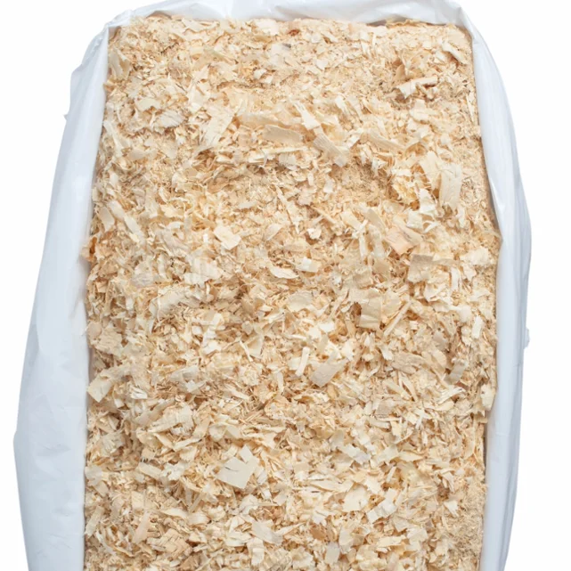 Cheap price high quality Pine Wood Shavings For Horse Bedding / Pine Sawdust for Horse And Chicken