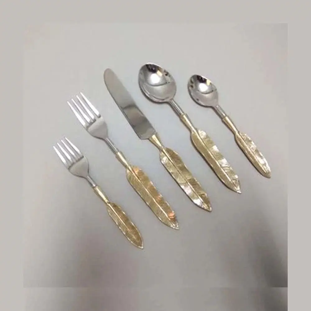 Luxury Cutlery 18/8 Stainless Steel Flatware Set Decorative Brass Handle Silverware Cutlery Set Spoon Fork Flatware Set Utensils