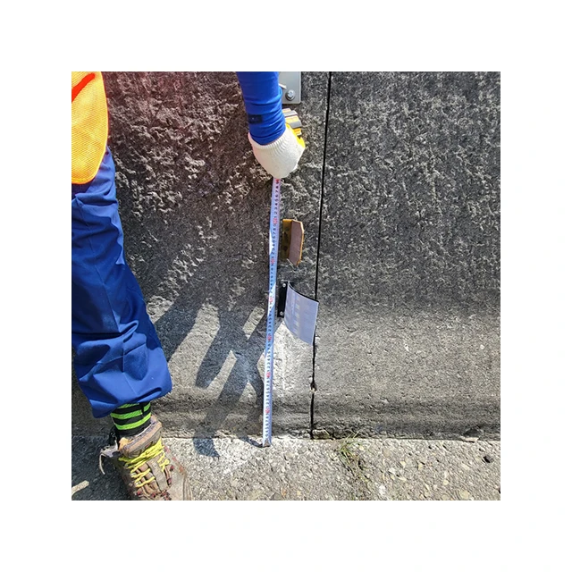 (DAEHUNG INDUSTRY) - DELINEATOR all round white improve visibility with reflective paper vehicle safety guidance system KOTRA