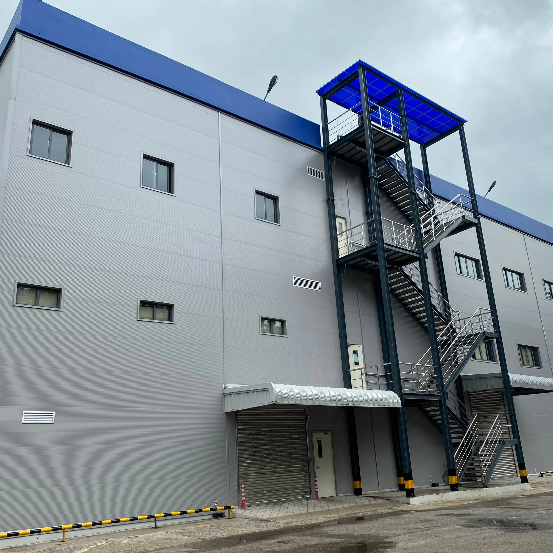 Pregelatinized rice starch  soluble in cold water made in VIetnam