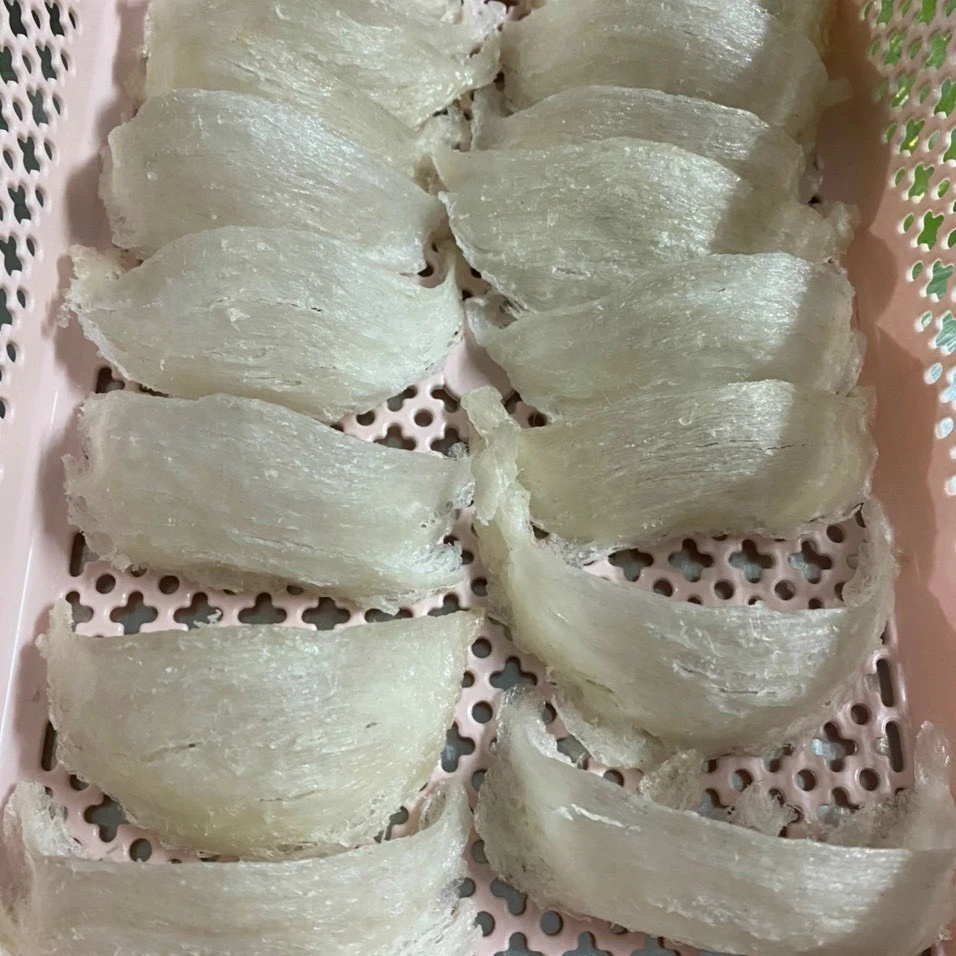 Vietnam Manufacturer Type A Original Removal Feather Refined Edible Swallow Bird Nest For Export With 2 Years Shelf Life