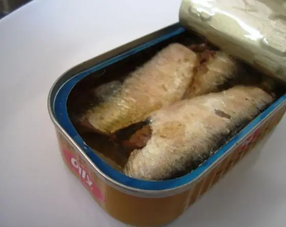Canned-Sardine-in-Oil (1).jpg