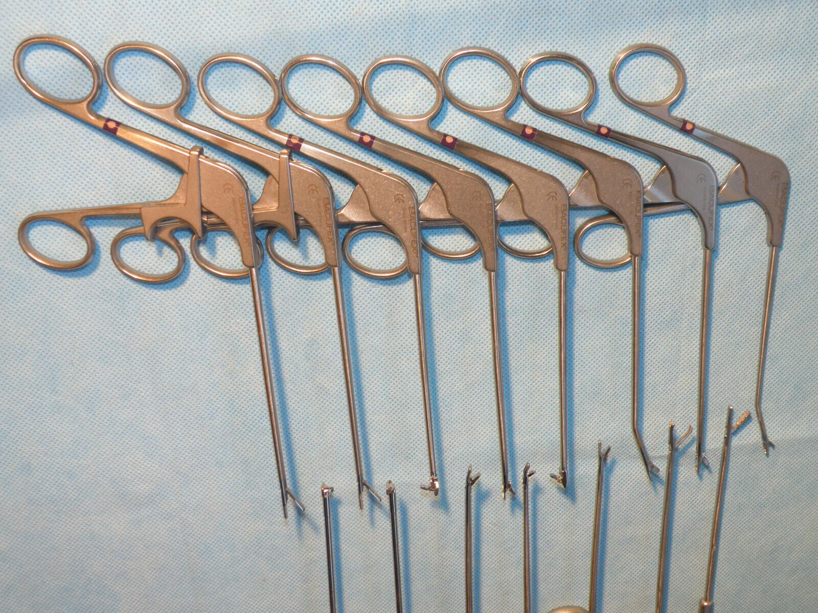 KNEE ARTHROSCOPY CLAMPS Stainless Steel Great Quality New Arthroscopy Instrument Set Used in Arthroscopy Surgery