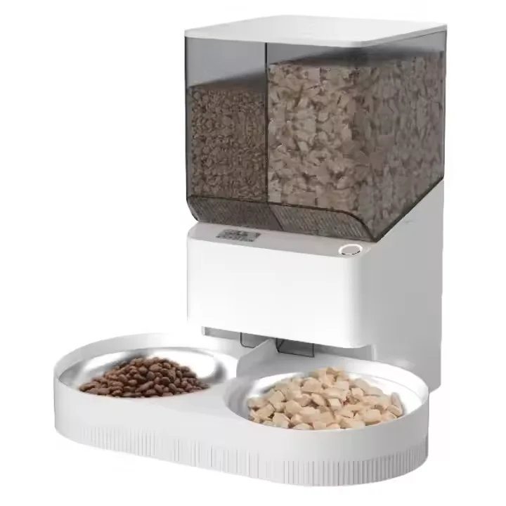 5.5L Large Capacity Pet Feeder with Automatic Feeding and Dual Bowls