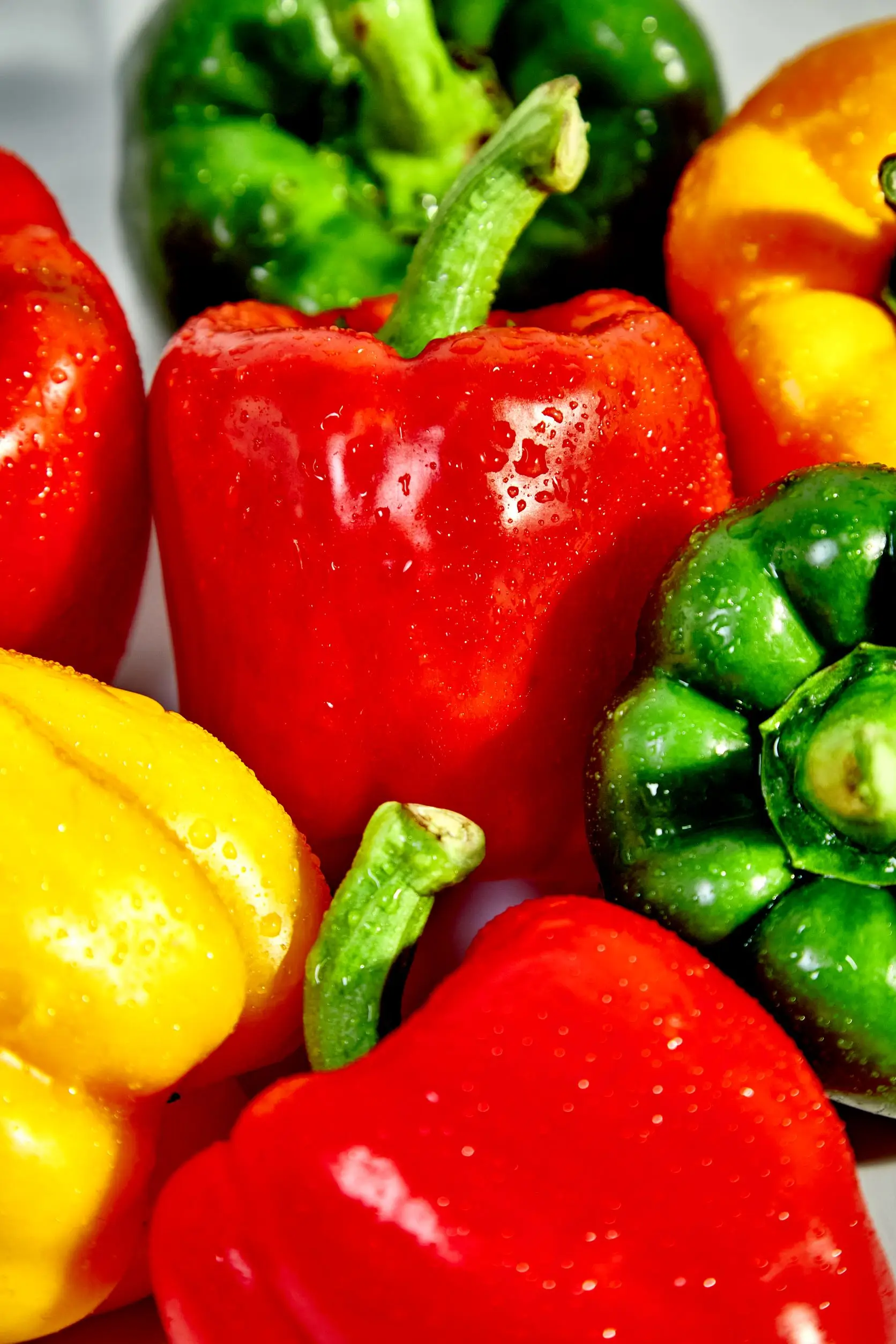 Color Capsicum Bell Yellow Style Mature Weight Pepper Origin Type Size Fresh Spicy Place Model Maturity Cultivation Flavor BEC