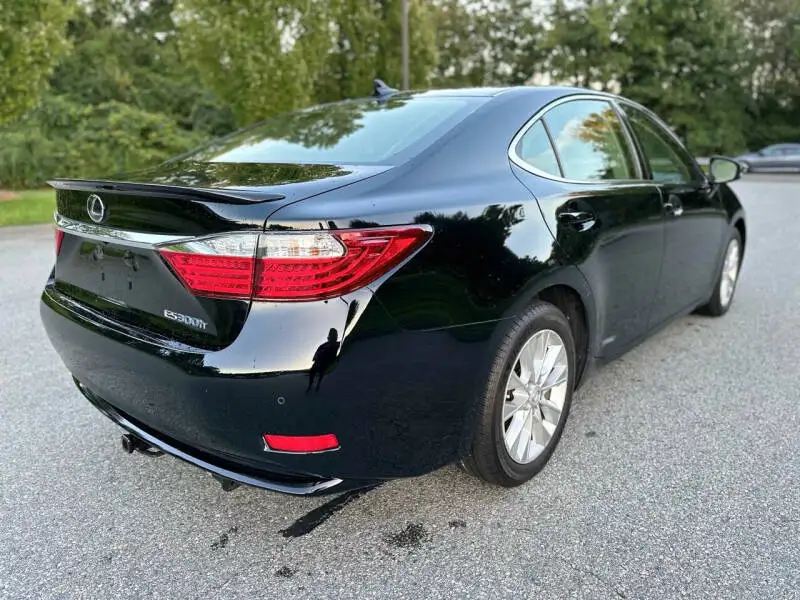 wholesale price used cheap cars for sale 2013 Lexus ES 300h 4dr Sedan Audio Controls on Steering Wheel Bluetooth