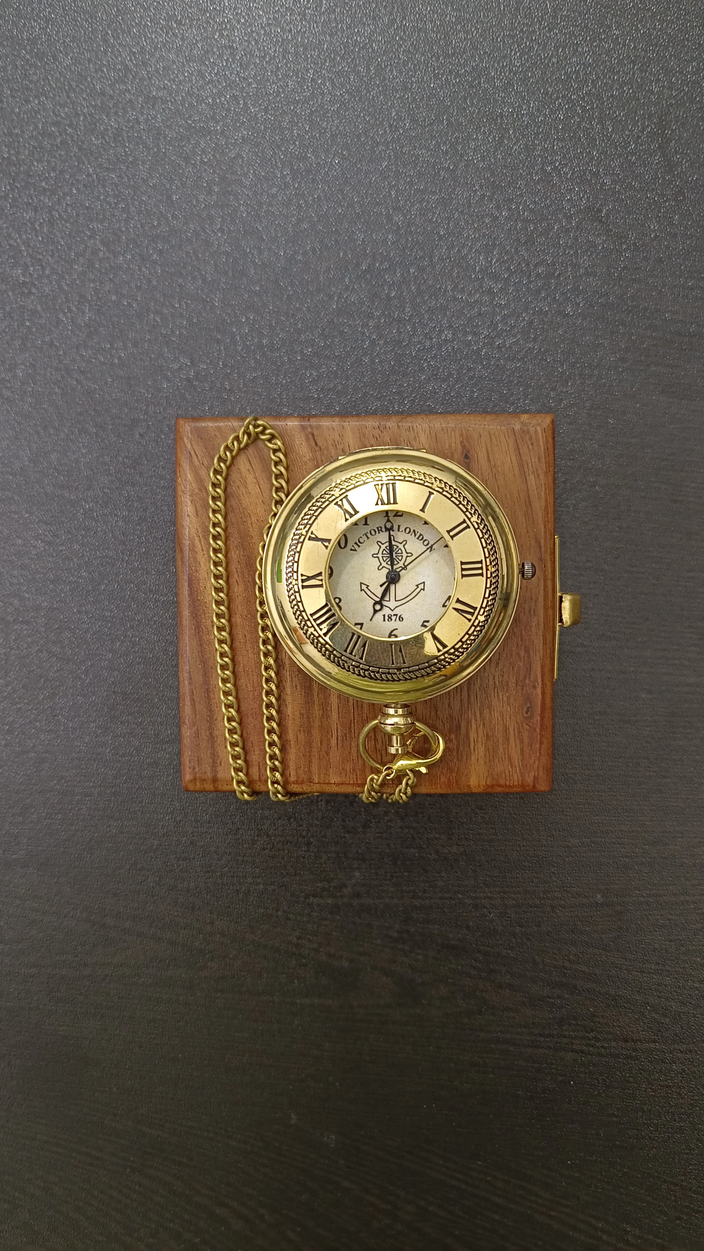 Best Brass Pocket Watch Key Ring Maritime Working Vintage Look Handmade With Push Button Wooden Box Selling For Exports