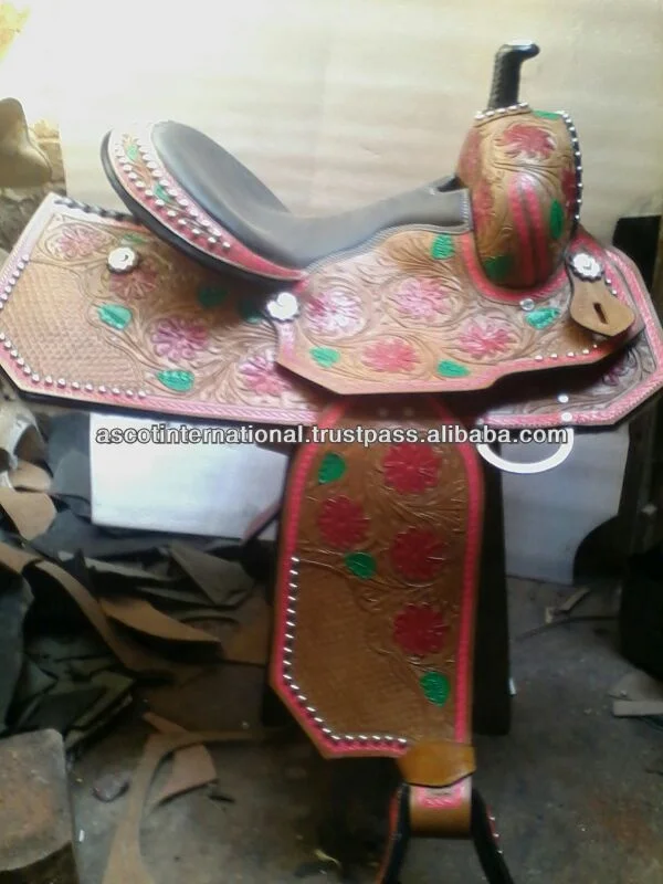 Custom Genuine Leather Dressage western Horse Saddle Beautiful carving outdoor sports horse racing equestrian all seasonal