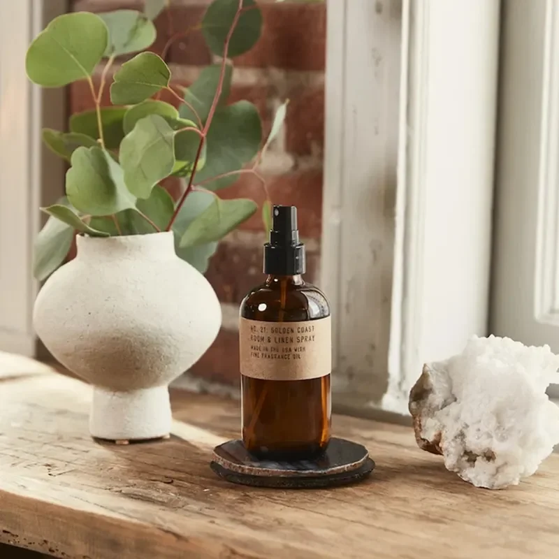 Home Decoration Brown Vintage Glass Bottles Natural Essential Oil Room Spray With Gift Box