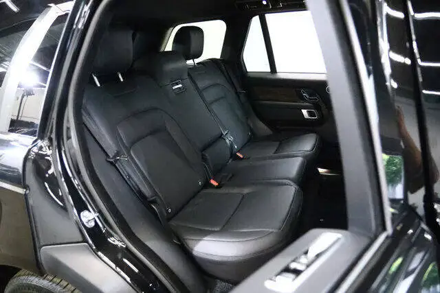 2019 Land Rover Range Rover AWD HSE 4dr SUV 40,000 miles