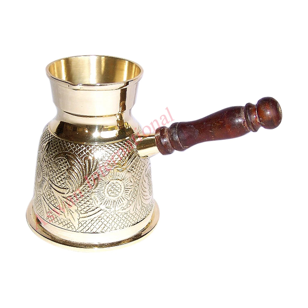 Minimal Price  Hot Selling Turkish Arabian Hammered Coffee And Milk Pot With Wooden Handles Metal Hammered Tea Po