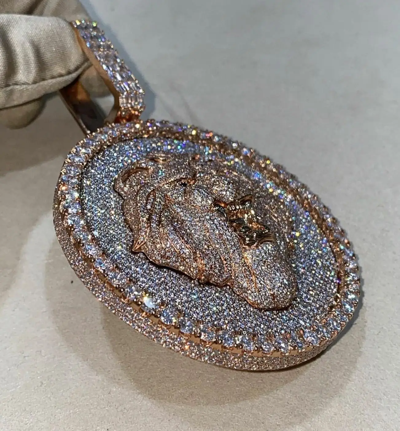 VVS Natural Iced Out Round Baguette Oval Princess Diamonds Letter Initial Name Jewelry Personalized Custom Pendant