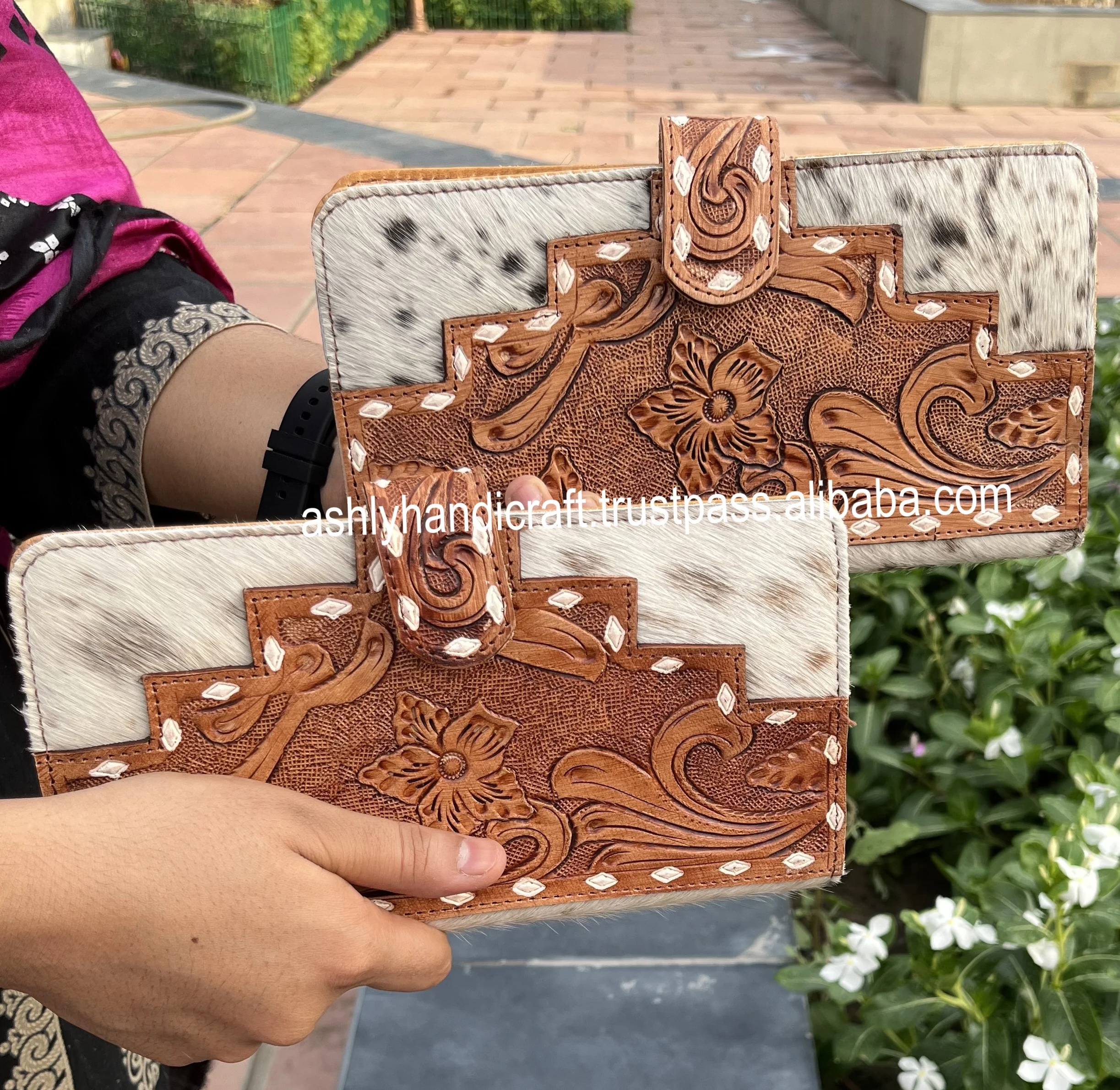 Tooled  Leather Bag Cowhide Fur Leather Hand Clutch Wallet Hair on  Leather Stylish women Hand clutch Western Design Handbag