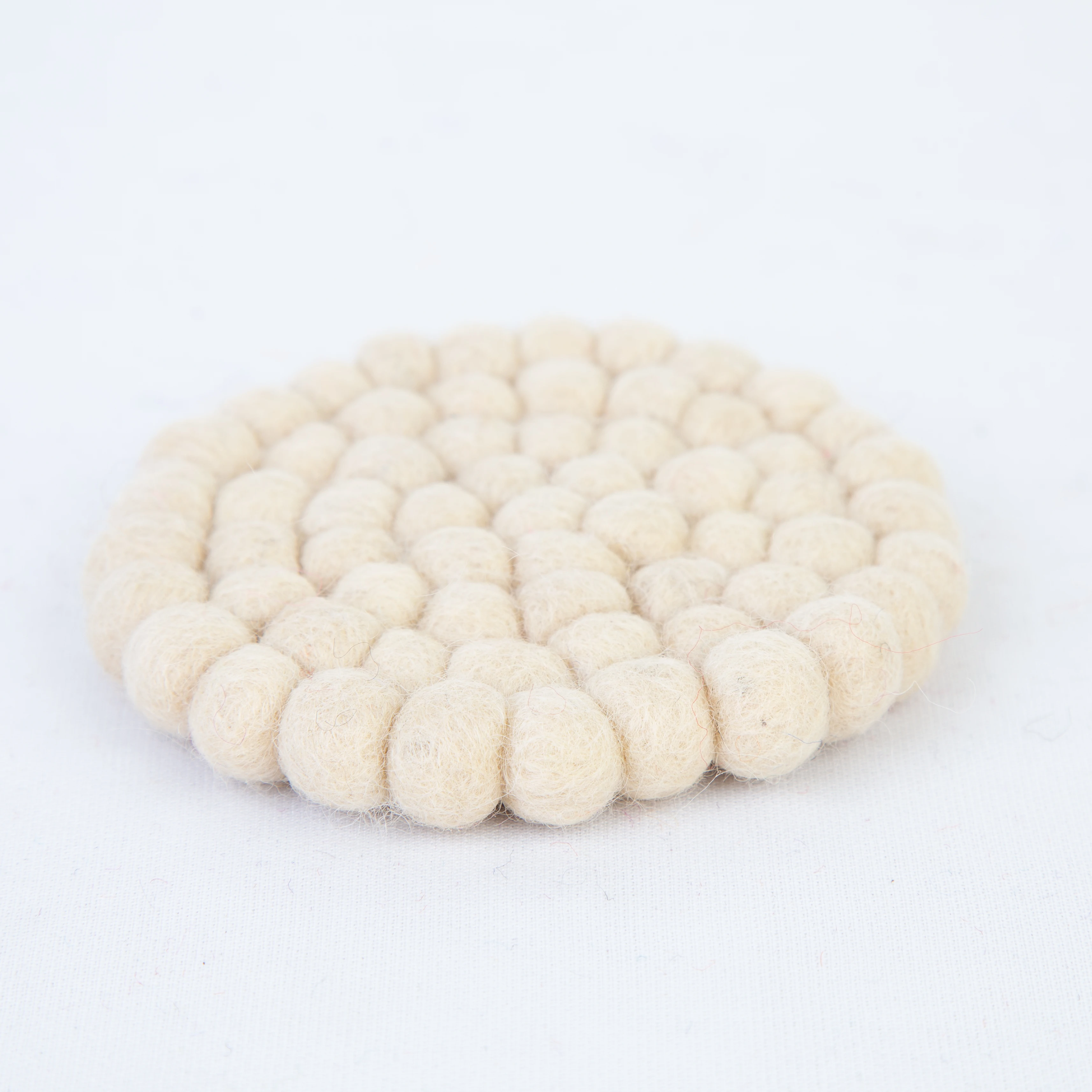 Premium  Quality Felt Wool Coasters and Trivets Soft and Comfortable Available At Good Price
