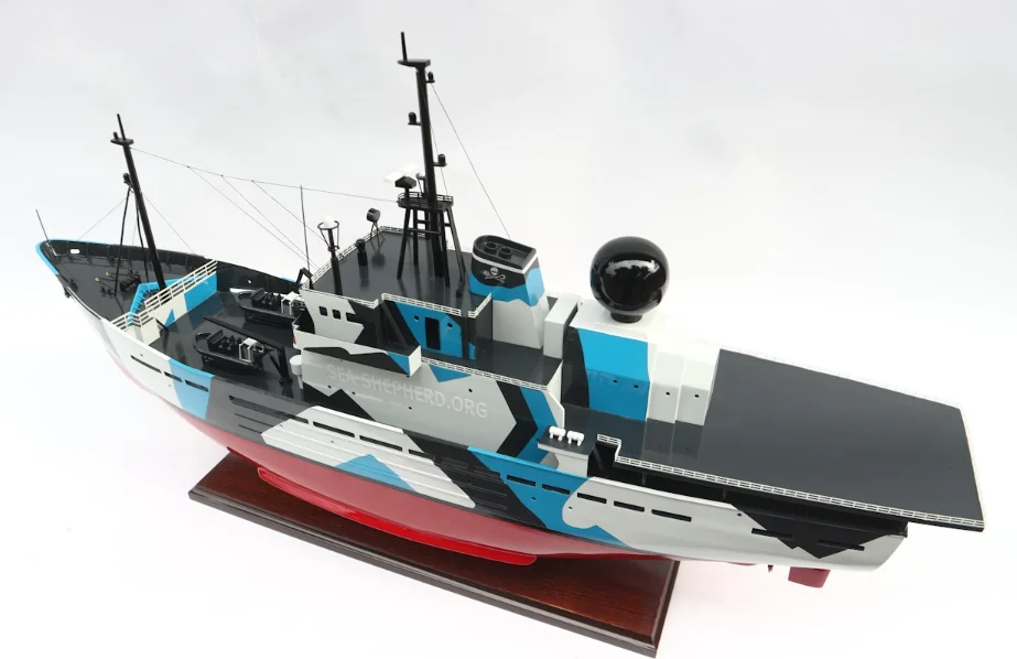 MY STEVE IRWIN Wooden Battle Ship/ Model Boat Novelty Gift Wooden Craft/ Handicraft from Vietnam Manufacturer