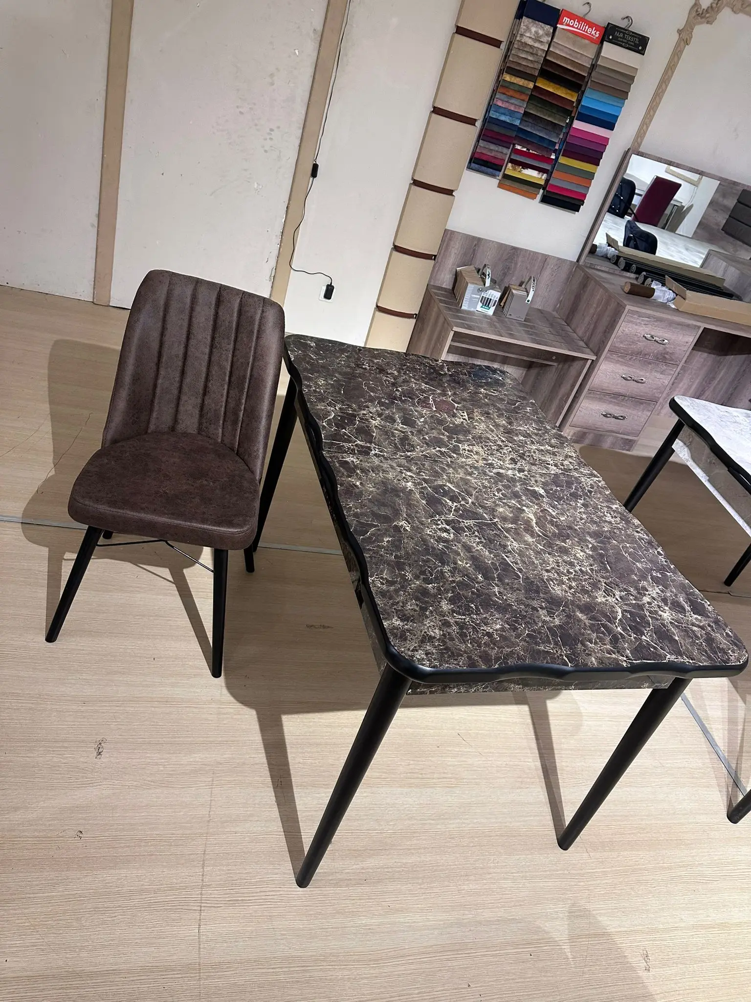 Kitchen dining table with chairs set marble top extended table comfortable chairs saving place hot sales Turkish stylish