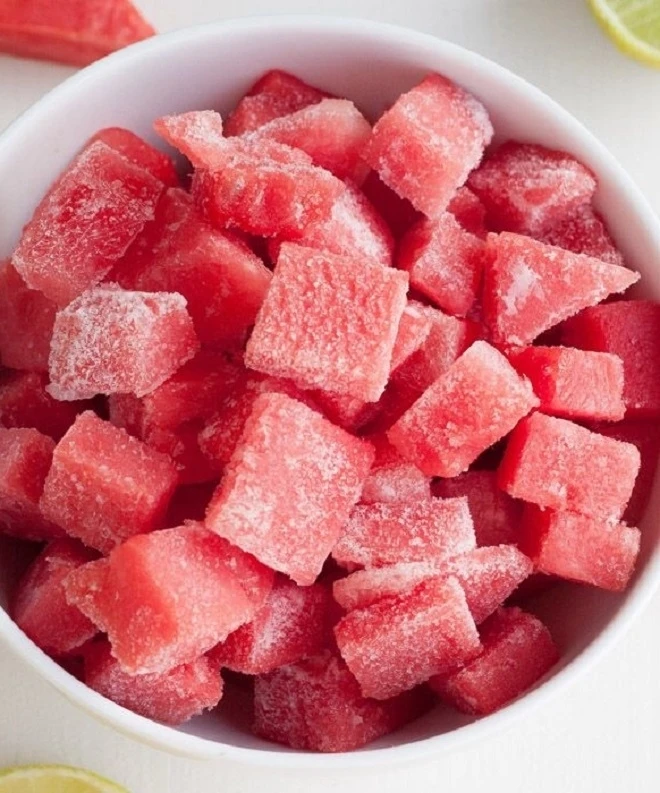 Export Quality Bulk Packaging COMMON Cultivation Type Refreshingly Sweet Fruity Taste Frozen IQF Watermelon Ms Sophie