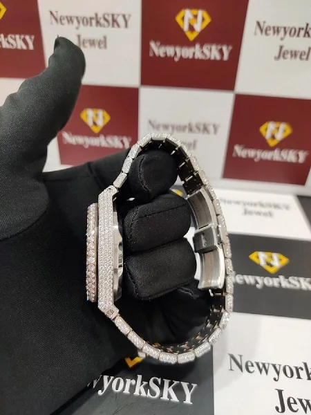 36mm VVS Moissanite Diamond Studded Automatic Movement Fully Icedout Bust Down Wrist Watch For Men Women Manufacturer From Surat