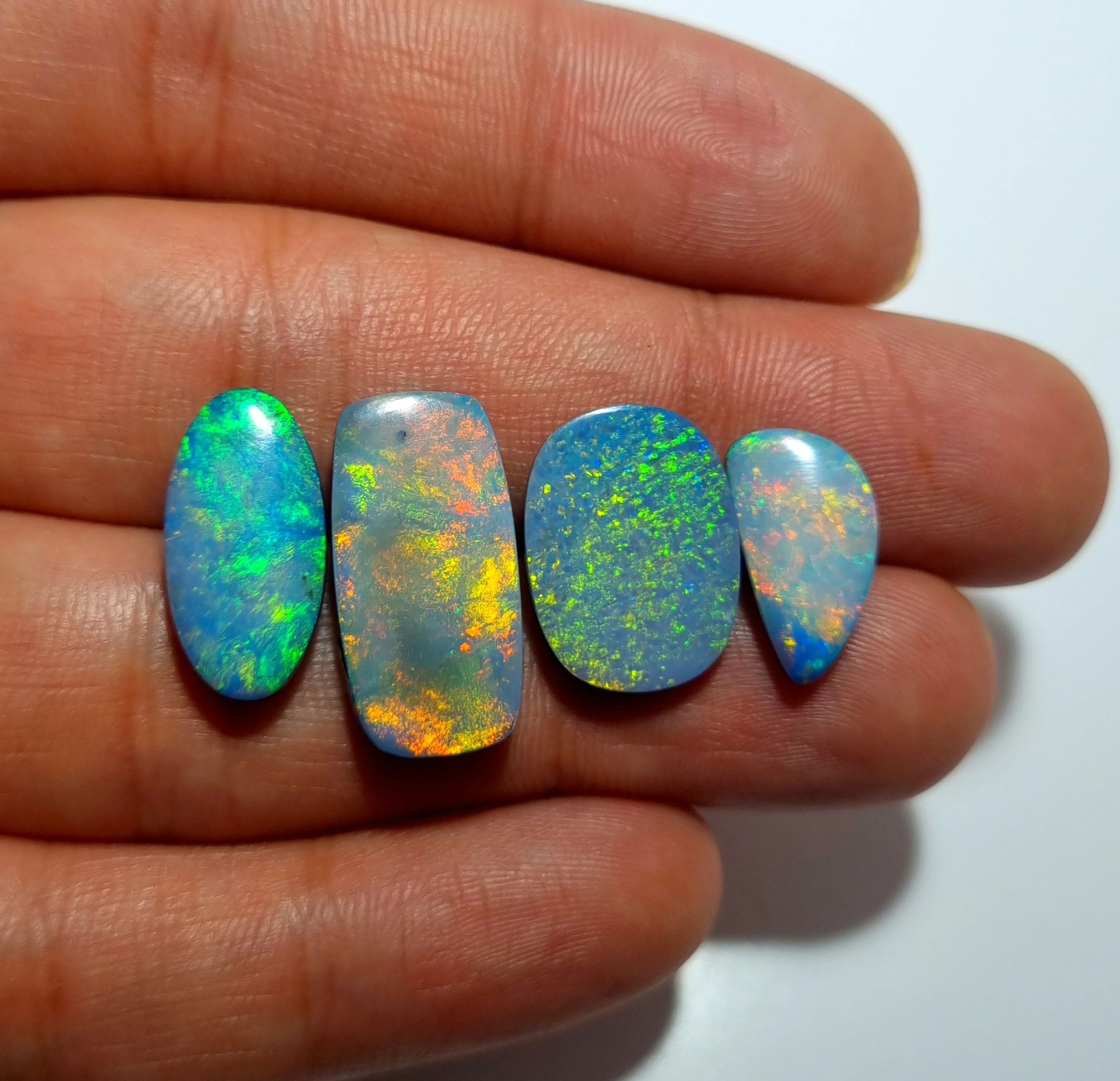 Australian Natural Opal Doublet Gemstone 4-Piece Lot Cabochon Multi Fire White Black Silver Beads for Jewelry Jewelry Making