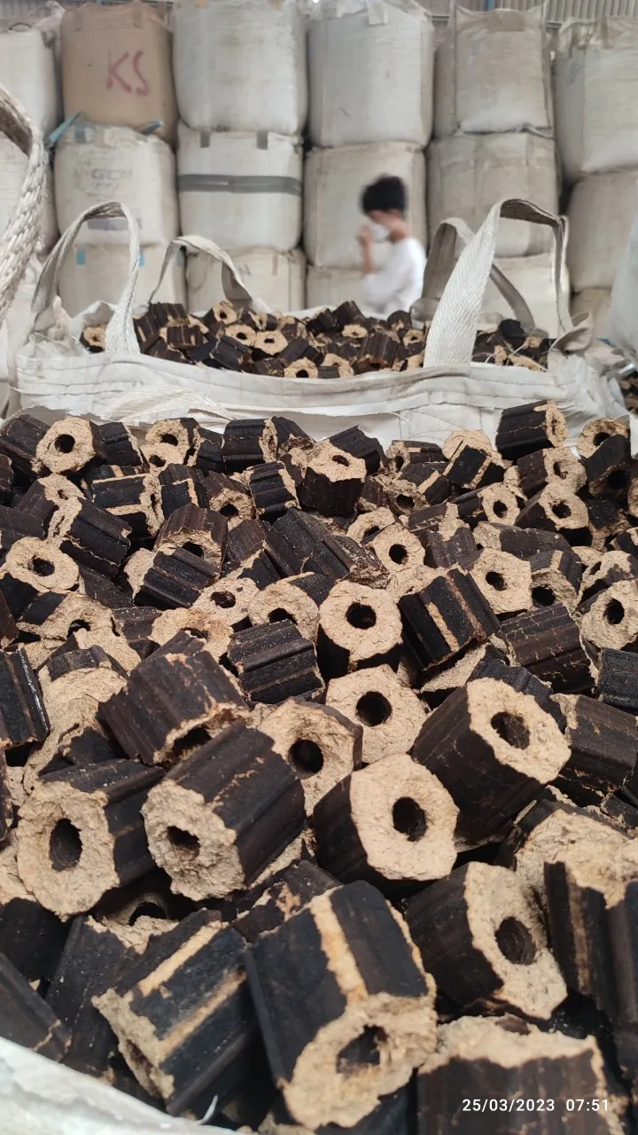 Feed Grade Rice Husk Powder High heating Wholesale Raw Rice Husk Grind Agricultural waste Rice Hush Pellet